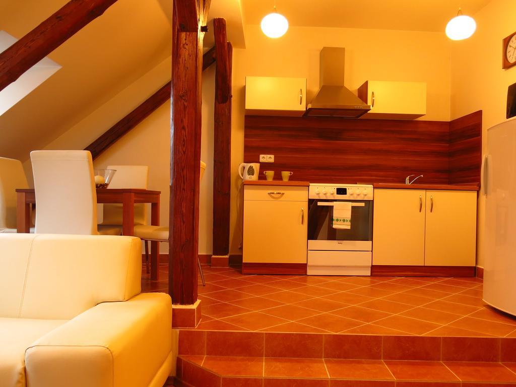 Apartmany Elzet Тршебонь Номер фото